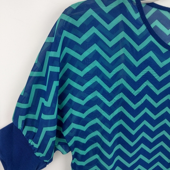 Speechless sheer blouse, Size M - Picture 4 of 6